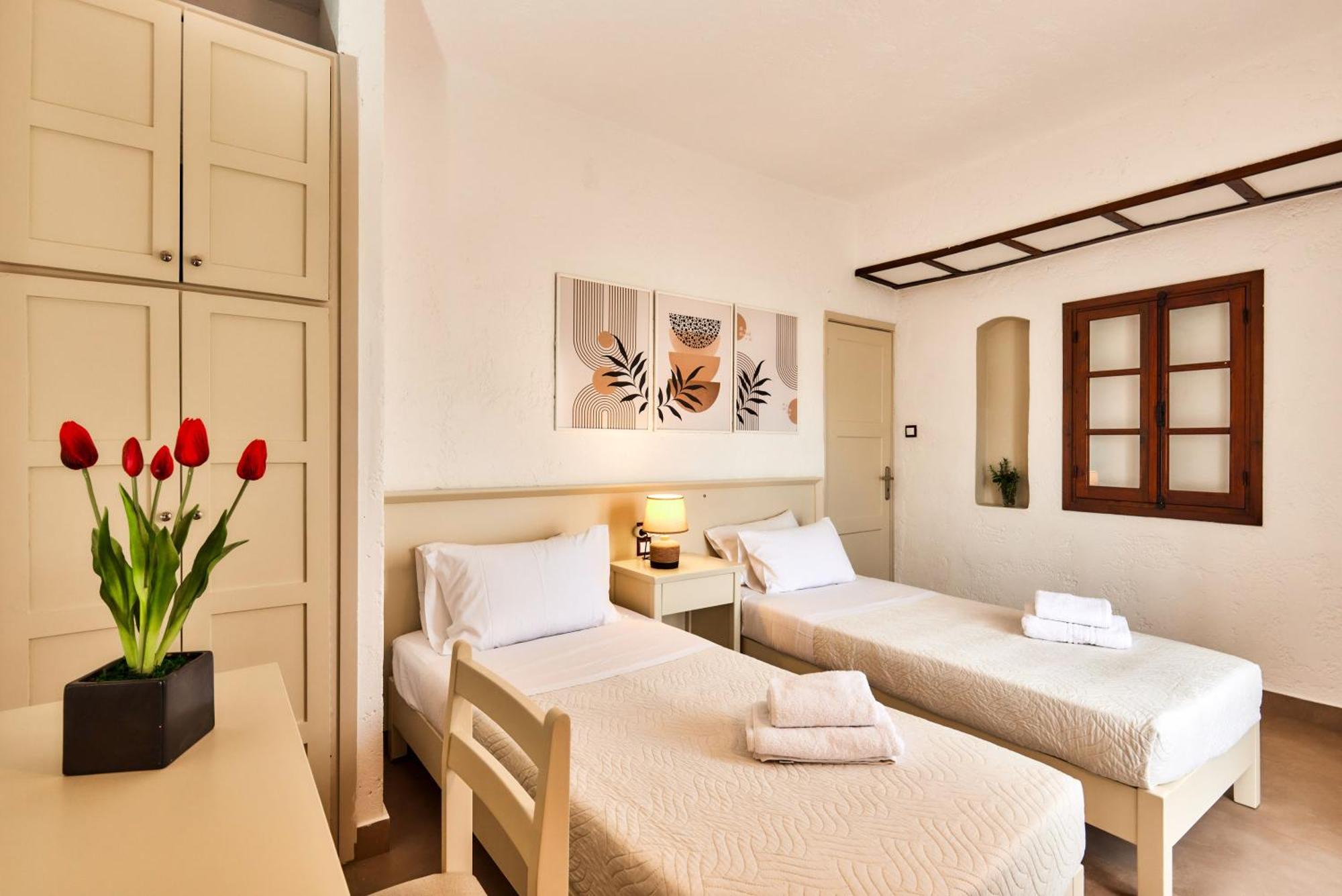 Mila Malia Studios Hotel Buitenkant foto